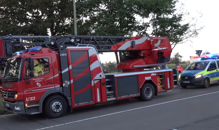 [ ð¨ Heimrauchmelder Fehlalarm ð¨] – NEUE EINSATZFAHRZEUGE: ð FEUERWEHR = MLF + ð POLIZEI = FuStW