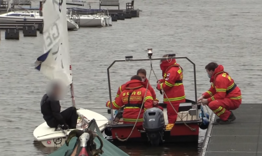 Einsatz ++ Bootsunfall mit Wasserrettung ++ ð ð Feuerwehr / DLRG / Rettungsdienst in Haltern am See