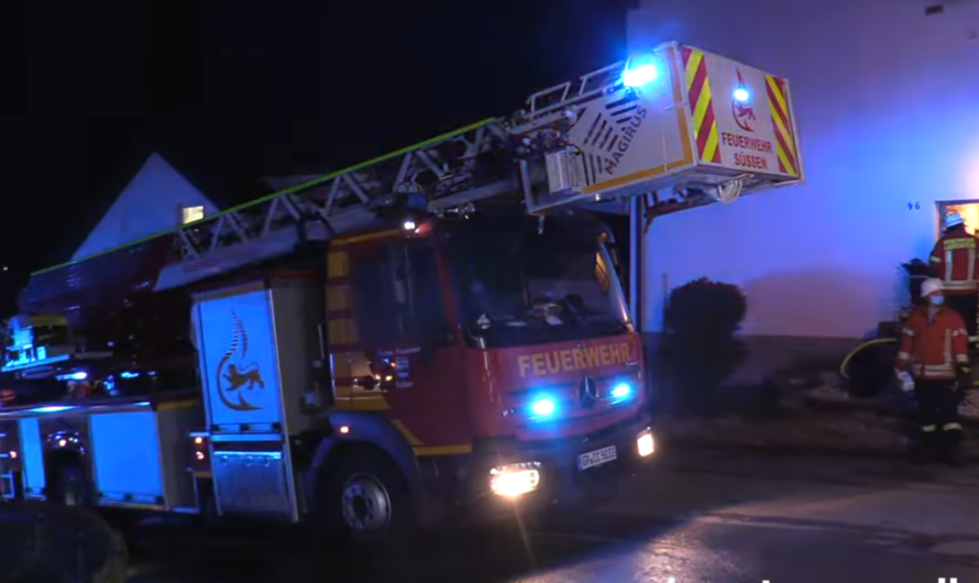 Kellerbrand in Lauterstein ð¥ + Neue Drehleiter (DLAK) Feuerwehr Süßen ð + DRK SEG Geislingen ð