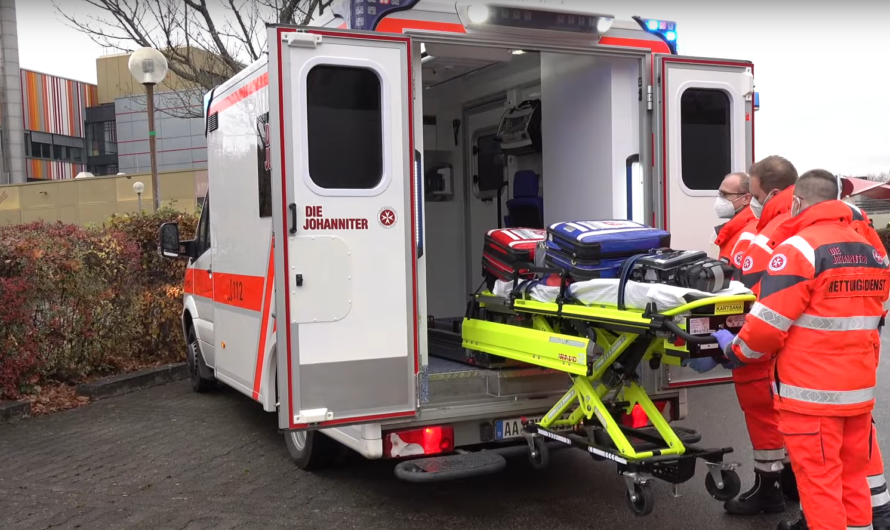 🚨 MANV-Alarm an Berufsschule in Waiblingen 🚨| 🚑🚑 Großlage für den Rettungsdienst 🚑🚑 (Einsatzübung)