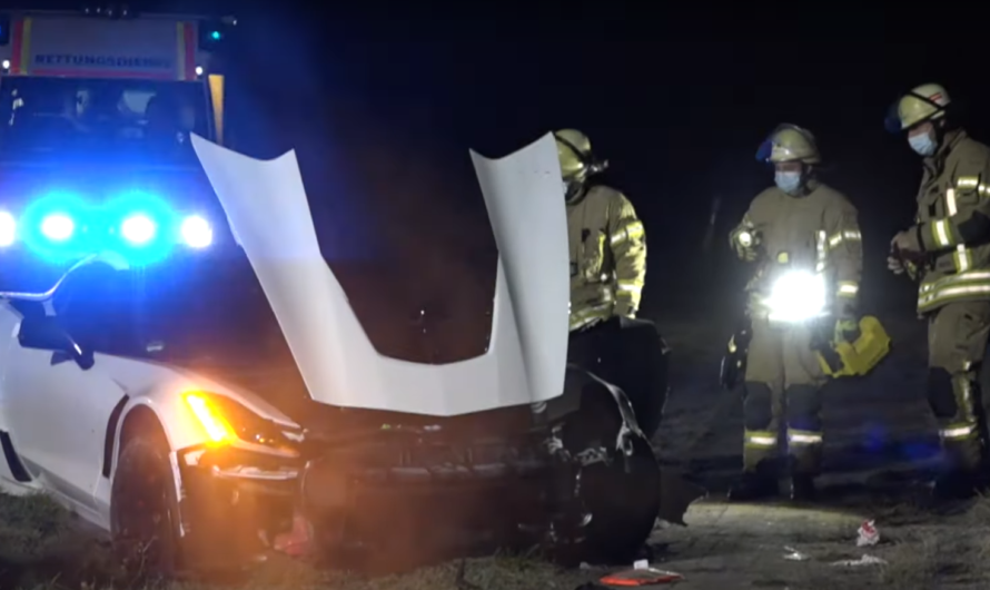 🔴 Teure Corvette C7 geschrottet 🔴 | ➡️ Überhöhte Geschwindigkeit = Totalschaden 🚒 Feuerwehr Remseck