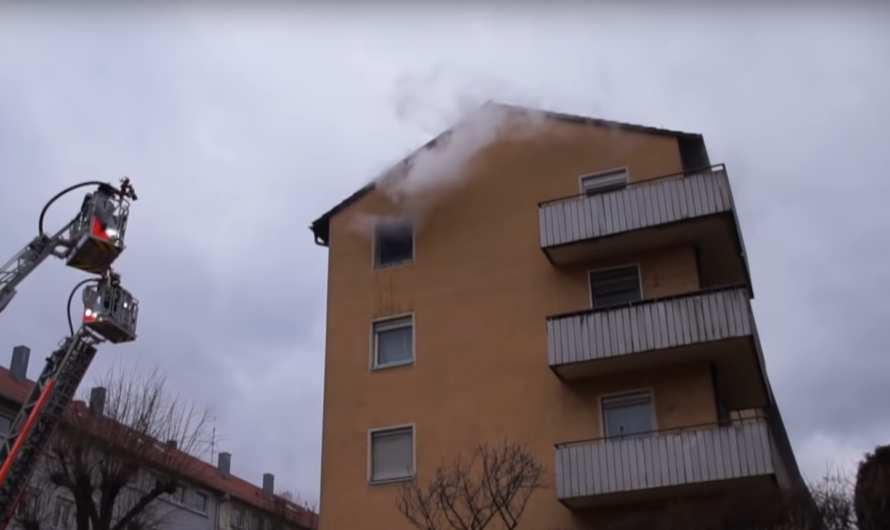 ð¨ [2. Alarm] ð¥ Aus höchster Lebensgefahr über die Drehleiter von der Feuerwehr Stuttgart gerettet ð