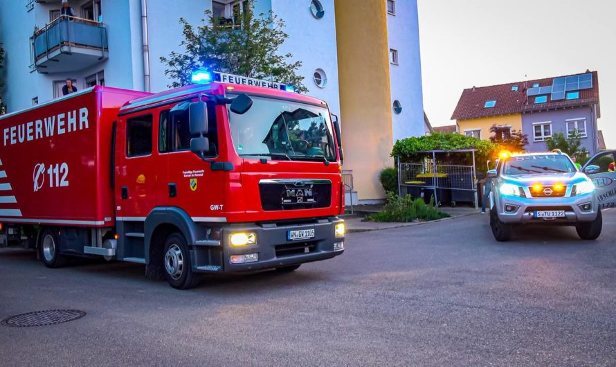 ⚠️ Audi e-tron ➡️ Schmorbrand beim Ladevorgang in Tiefgarage ⚠️ Feuerwehreinsatz + Bergung des SUV￼