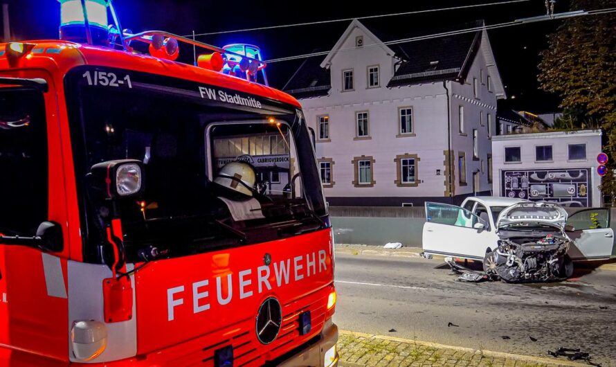❌  Heftige Unfallnacht im Landkreis ES  ❌ |  ð ð  11 Verletzte bei drei schweren Unfällen & Brand