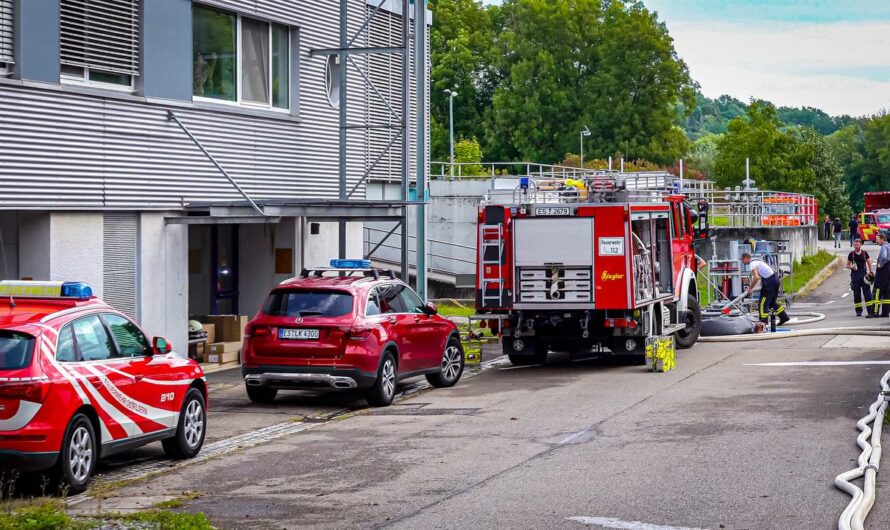 ⚠️  Kläranlage überflutet  ⚠️ | ð  Feuerwehr Stuttgart unterstützt Feuerwehr Ostfildern mit HFS  ð