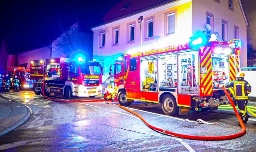 ð¥ð  Großbrand – 7 Pferde tot – 6 Verletzte  ðð¥ | Großeinsatz mehrerer Feuerwehren