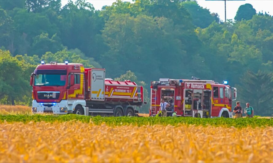 ð¥  GROSSER FELDBRAND  ð¥ | ð  Großeinsatz der Feuerwehr  ð | Landwirte unterstützen