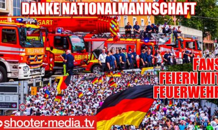 ⚽️ FANS FEIERN mit FEUERWEHR - DANKE NATIONALMANNSCHAFT ⚽️ | ð Fanmarsch vor Feuerwache ð [EM24]