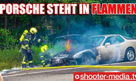 ð¥ PORSCHE STEHT in FLAMMEN ð¥ | ð Feuerwehr Berglen mit Löscharbeiten ð