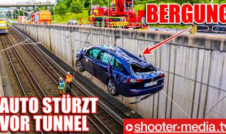 ð DB - FAHRZEUG STÜRZT AUF GLEISE VOR TUNNELEINFAHRT ð | ð Rettung & Bergung ð