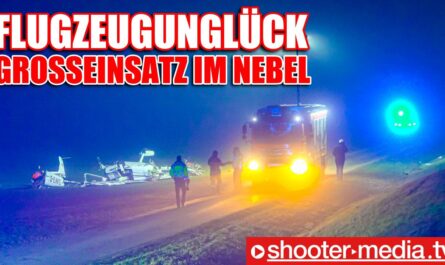 ❌ ð FLUGZEUGUNGLÜCK - KLEINFLUGZEUG IM NEBEL AUF FELD ZERSCHELLT ð ❌ | Großeinsatz